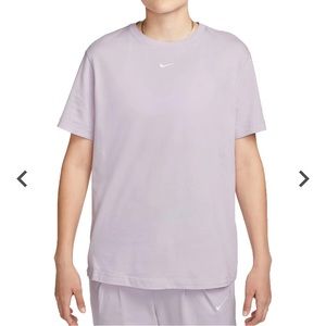 Nike shirt size small